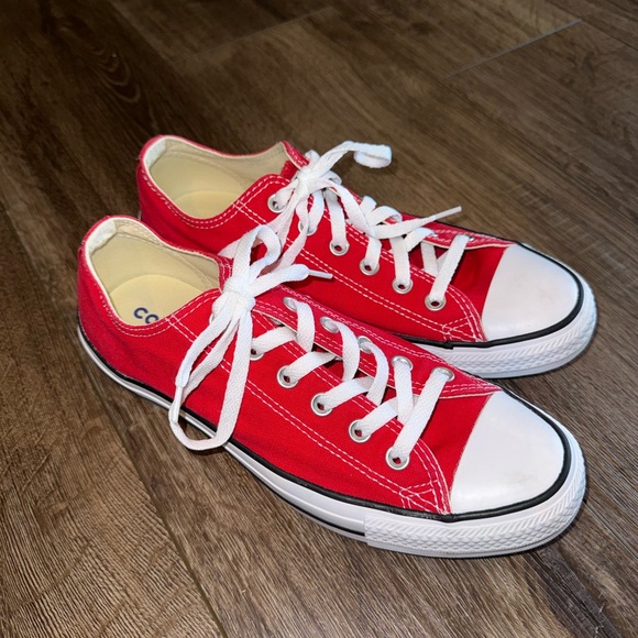 NEW Red Converse All Star Sneakers / Shoes - Men's Size 8 / Women's Size 10 - Picture 1 of 7